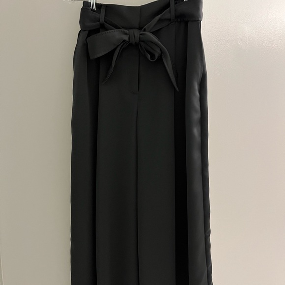 Club Monaco Dresses & Skirts - Club Monaco Blue pants with Waist Tie